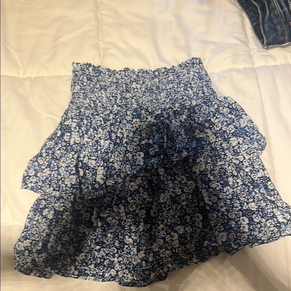 GAP Blue and White Ruffled Skater Skirt